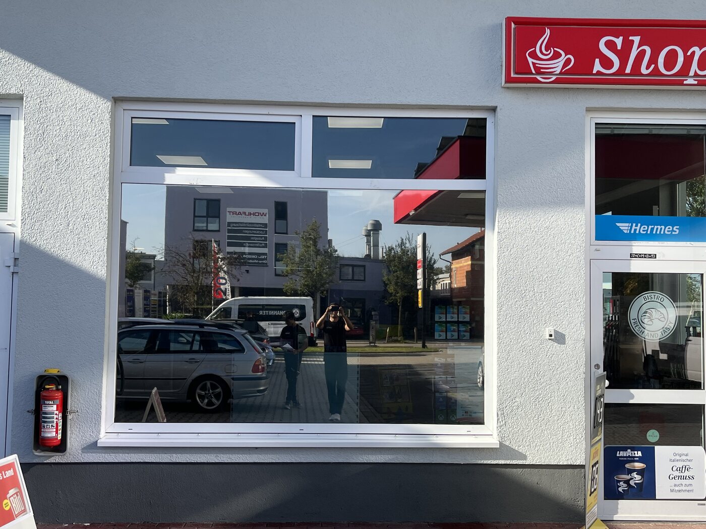 Schaufenster mit Sonnenschutzfolie für Verkaufsraum
